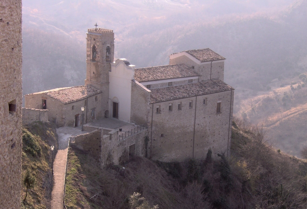 B&B Falcone