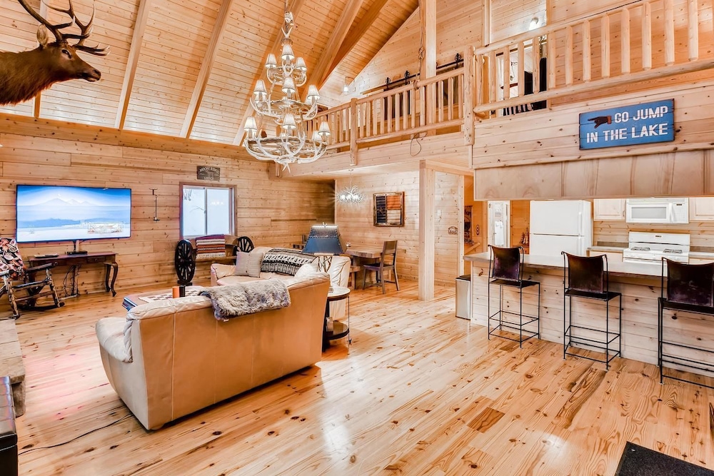 Ridgecrest Hideaway