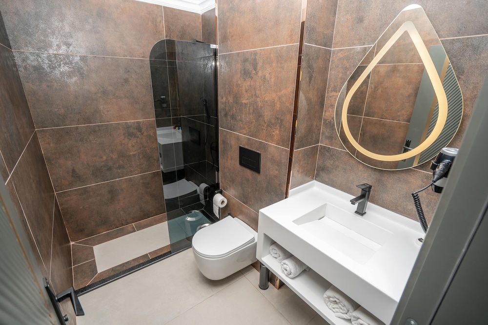 216 Ruby Süit - Image 23