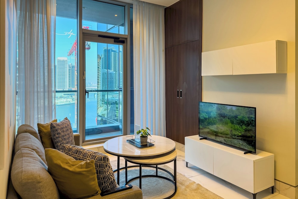 Canal View I Rooftop Pool I Best Deal I Luxury