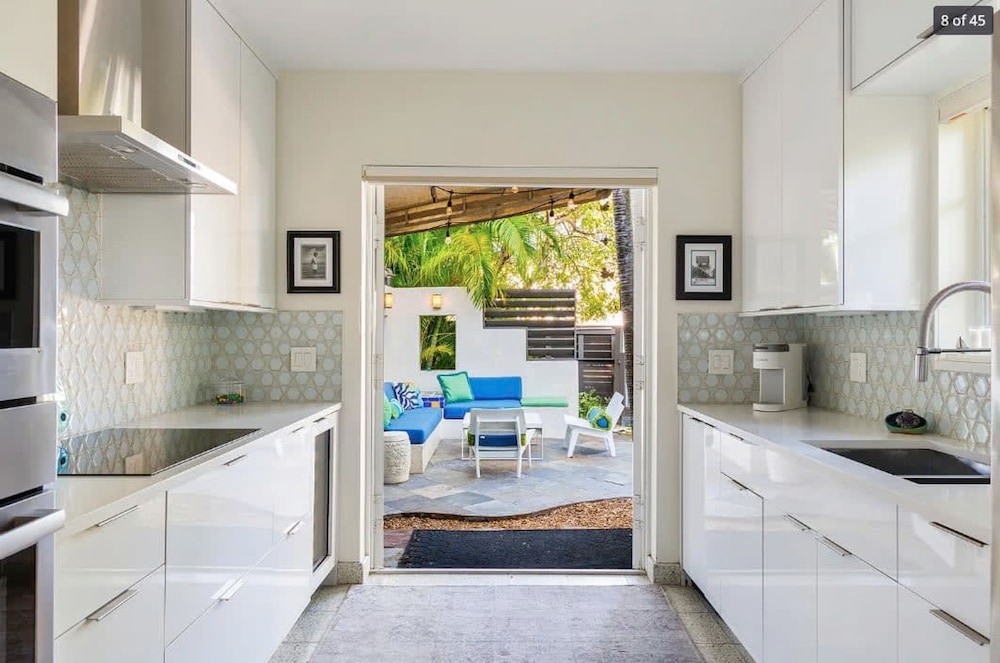 Hidden Oasis Gorgeous Home w Pvt Pool view 5
