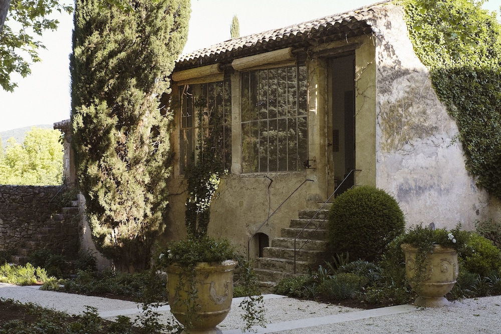 Le Galinier, Lourmarin, a Beaumier Guesthouse