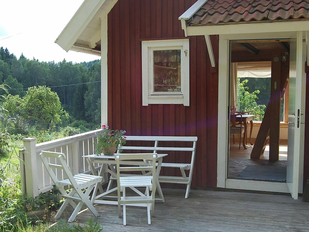 Photo 12