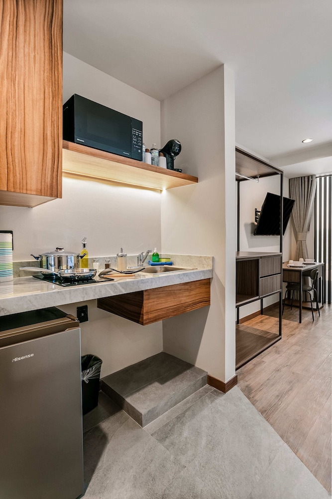 Suites Álamos by Homirent
