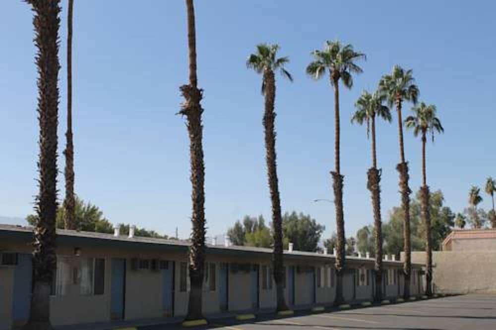 Indio Holiday Motel