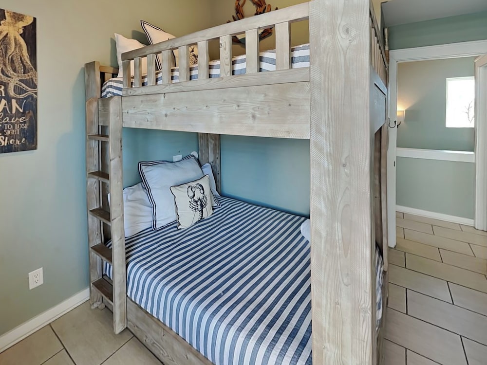 Sugar Shack by Silver Sands Vacation Rentals
