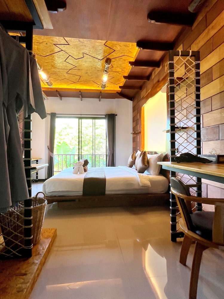 Puteri Lanta Family Villas