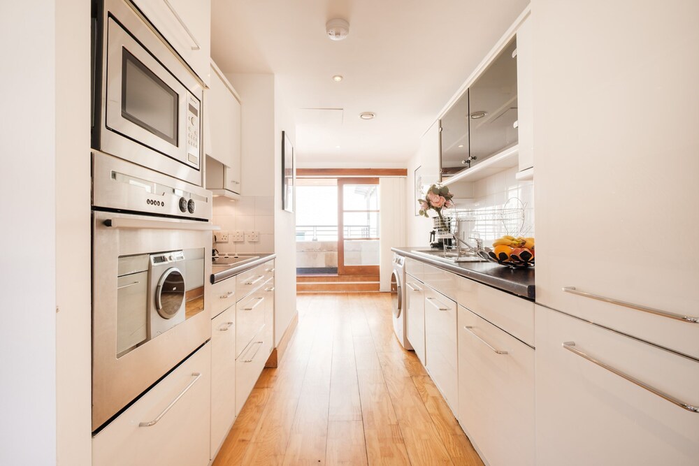 Holborn Penthouse Apartment with Terrace