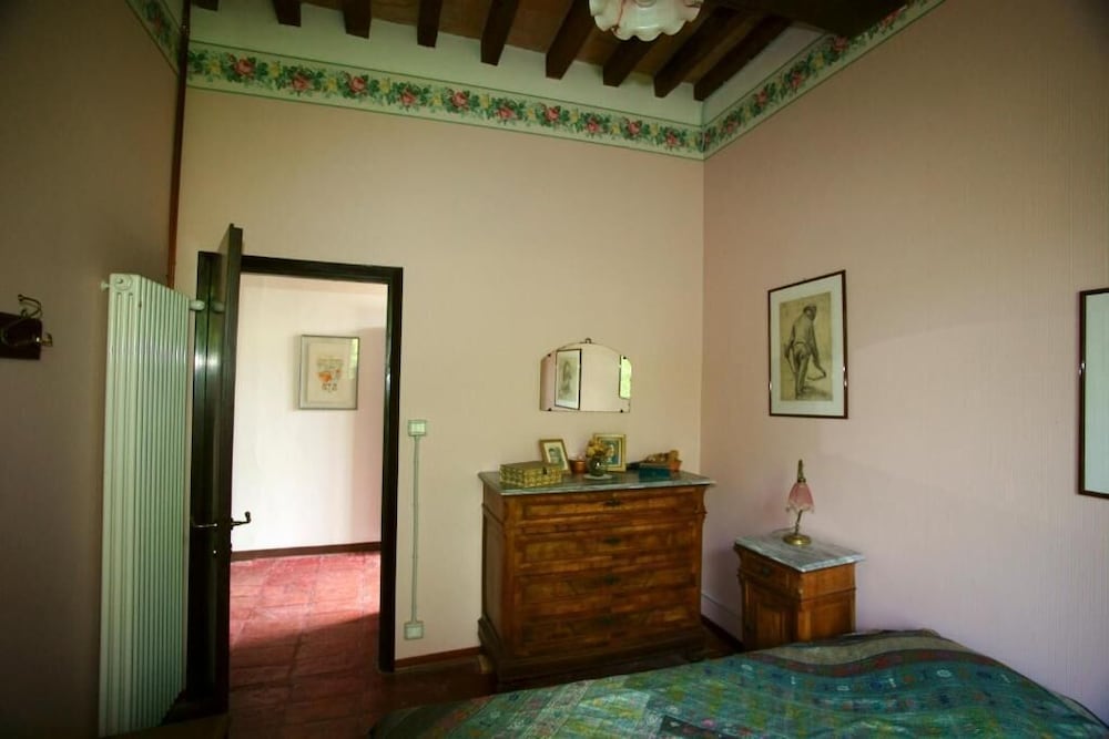 Room & Breakfast nel borgo Scipione