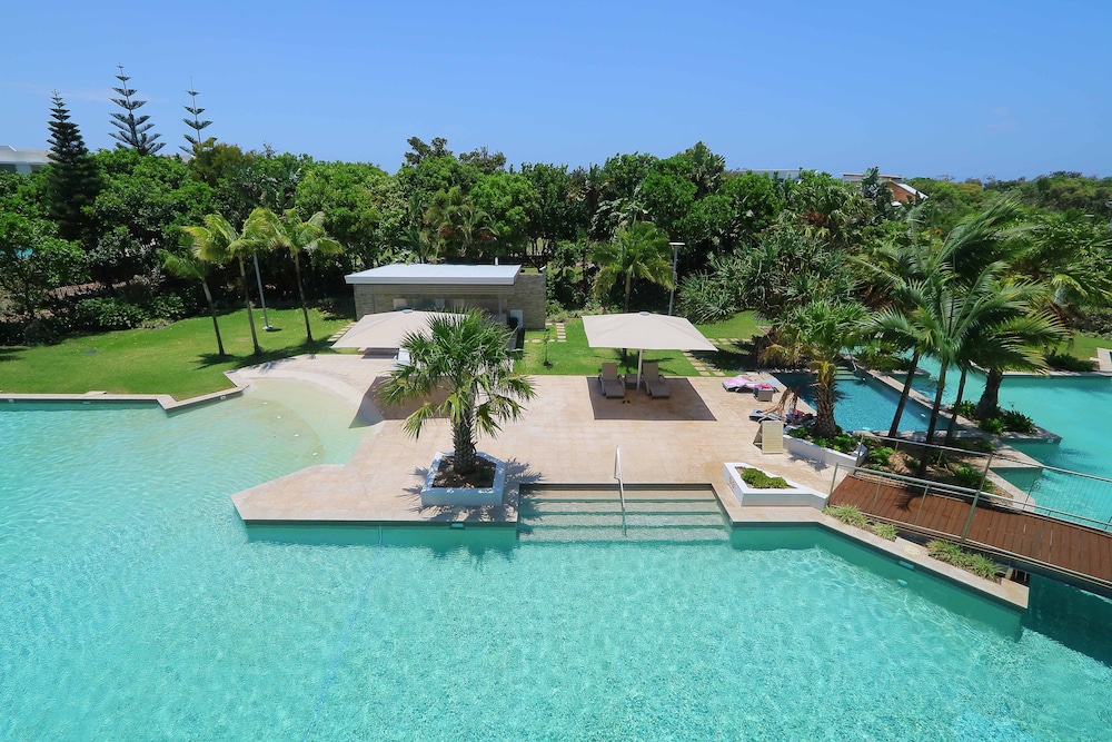 Drift South Holiday Apartments