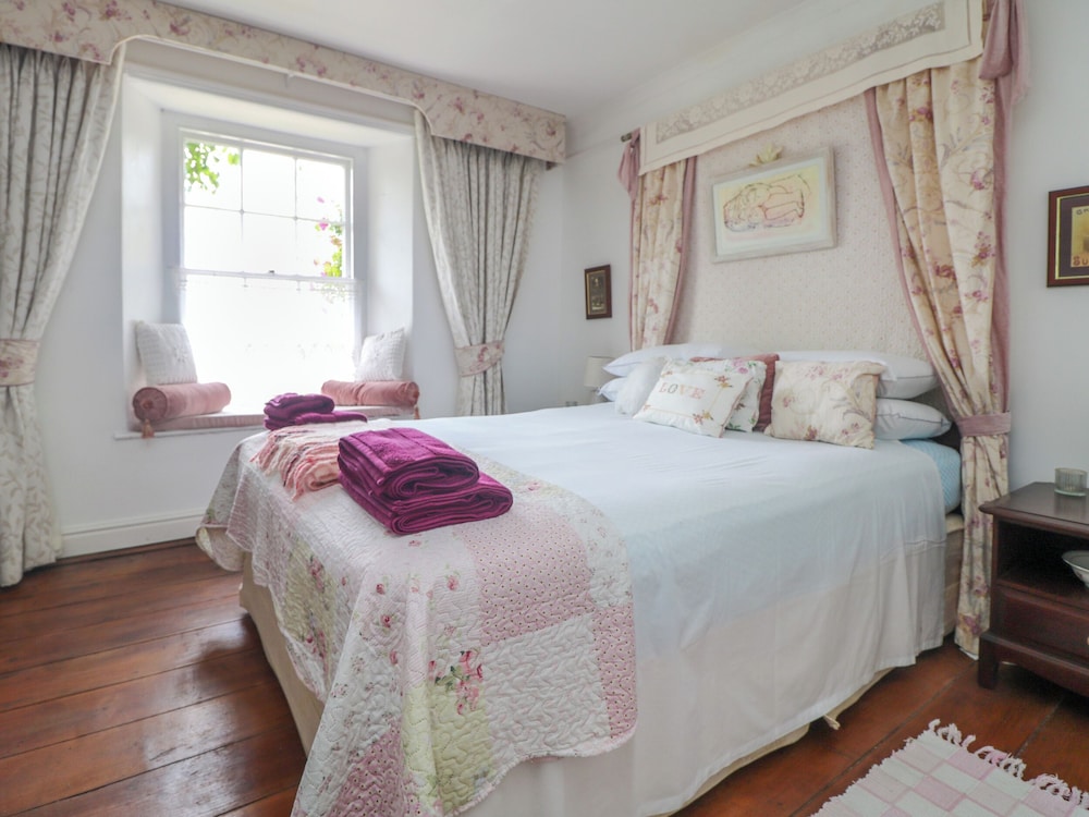 Connie's Cottage