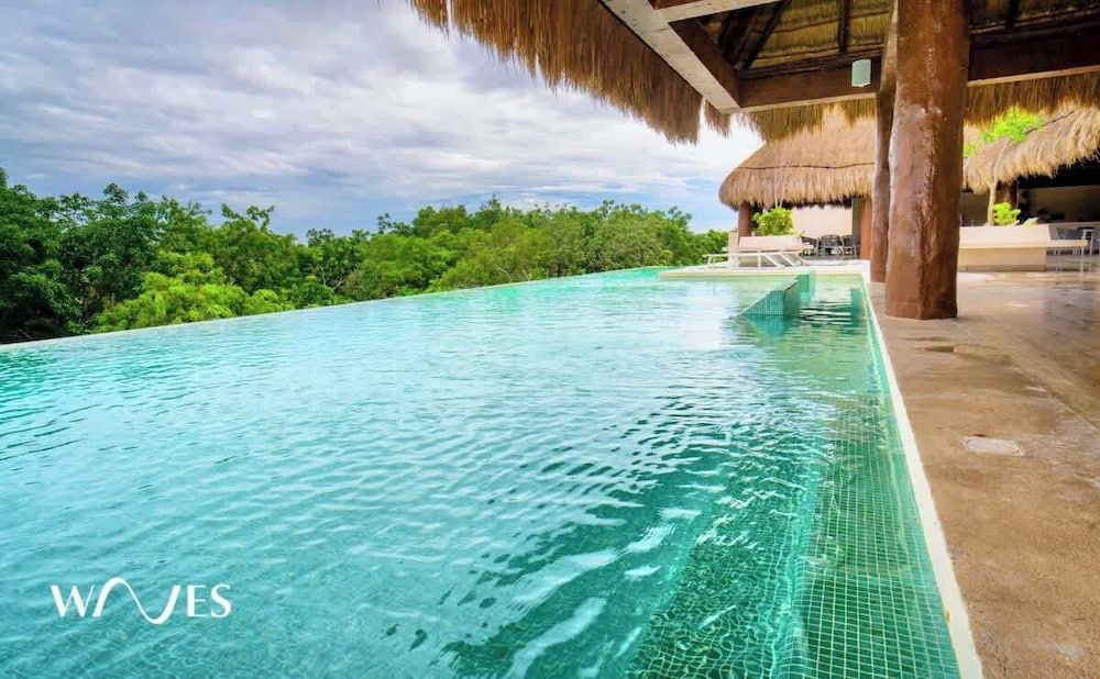 Jungle View 1 Br. Apt Amazing Infinity Pool