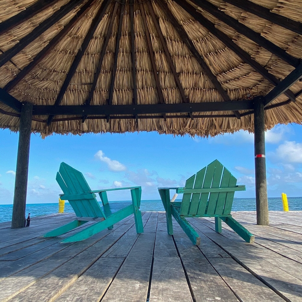 Itza Resort