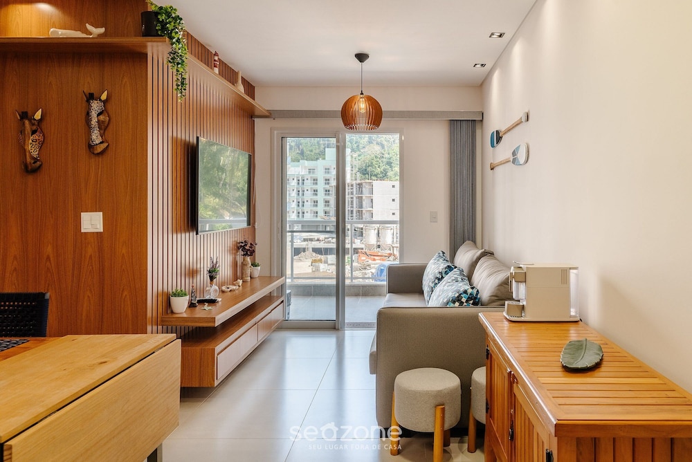 Cozy Apartment w Barbecue 550m - Beach Ire021