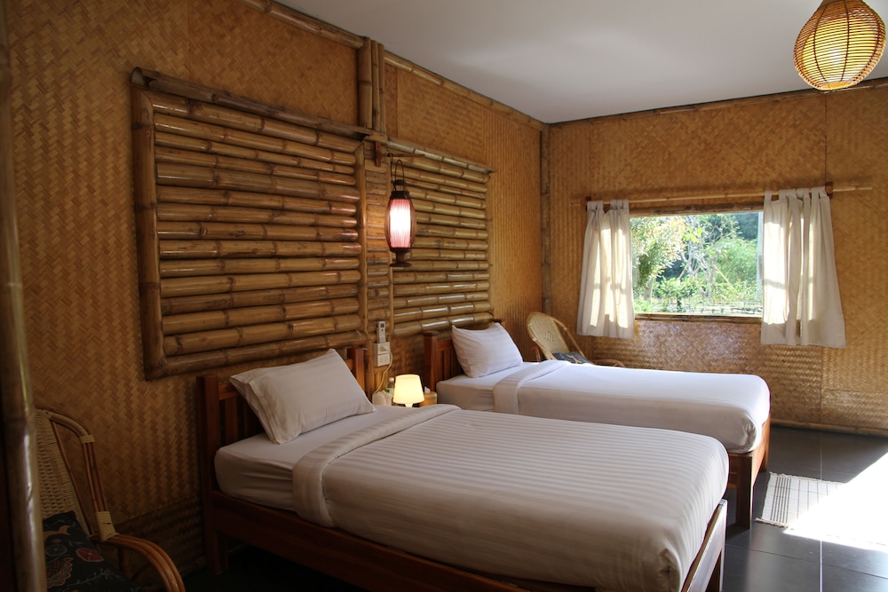 Mek Kiri River Kwai Resort
