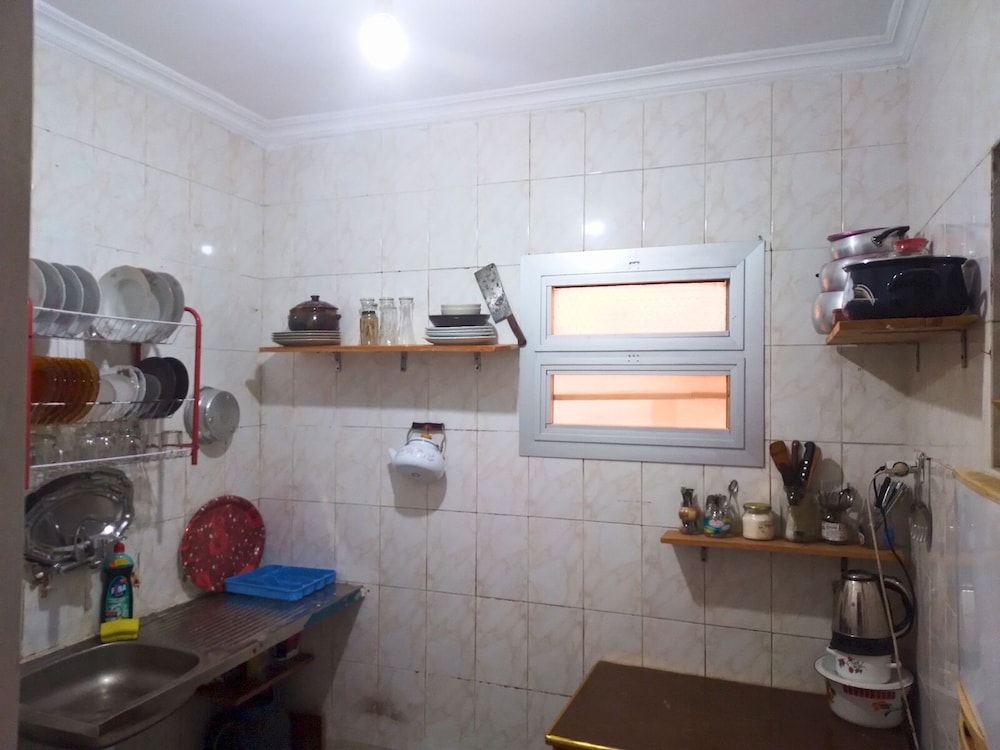 Gadou 2BR Apt w Kitchen Balcony - Port Said