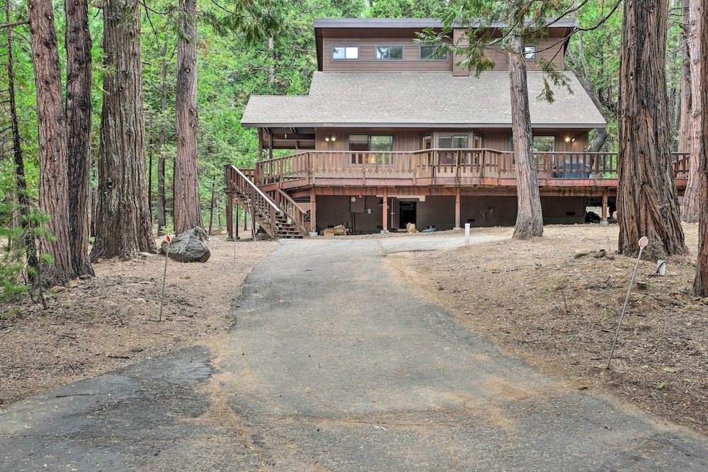 Game Room & Deck: Pet-friendly Camp Connell Cabin