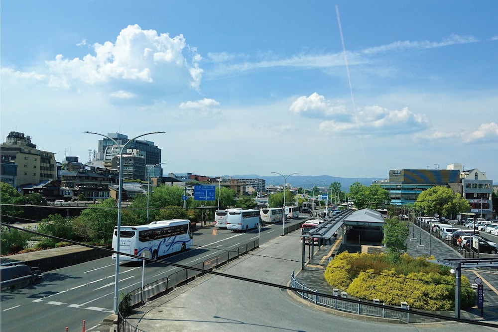 CAFETEL KYOTO SANJO for Ladies - Hostel, Caters to Women