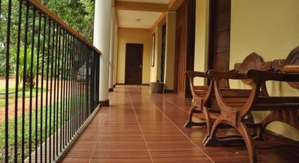 Sujatha Tourist Rest