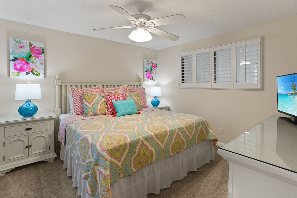 Coral Reef Club 36 3 Bedroom Condo