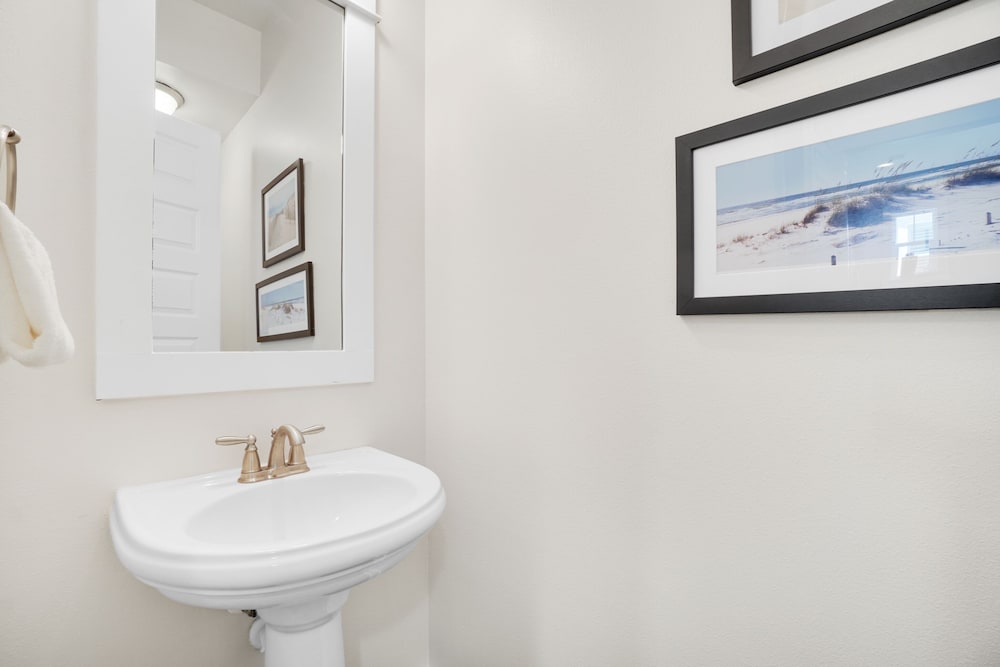 Prominence on 30A by Panhandle Getaways