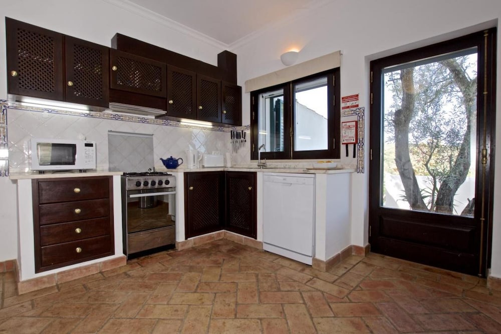 Tavira Vacations - Villa Eiras Altas by Portucasa - Property Image 10
