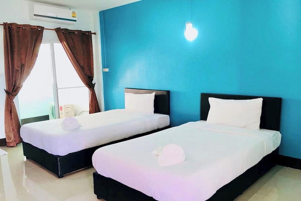 Chat House Chiang Rai