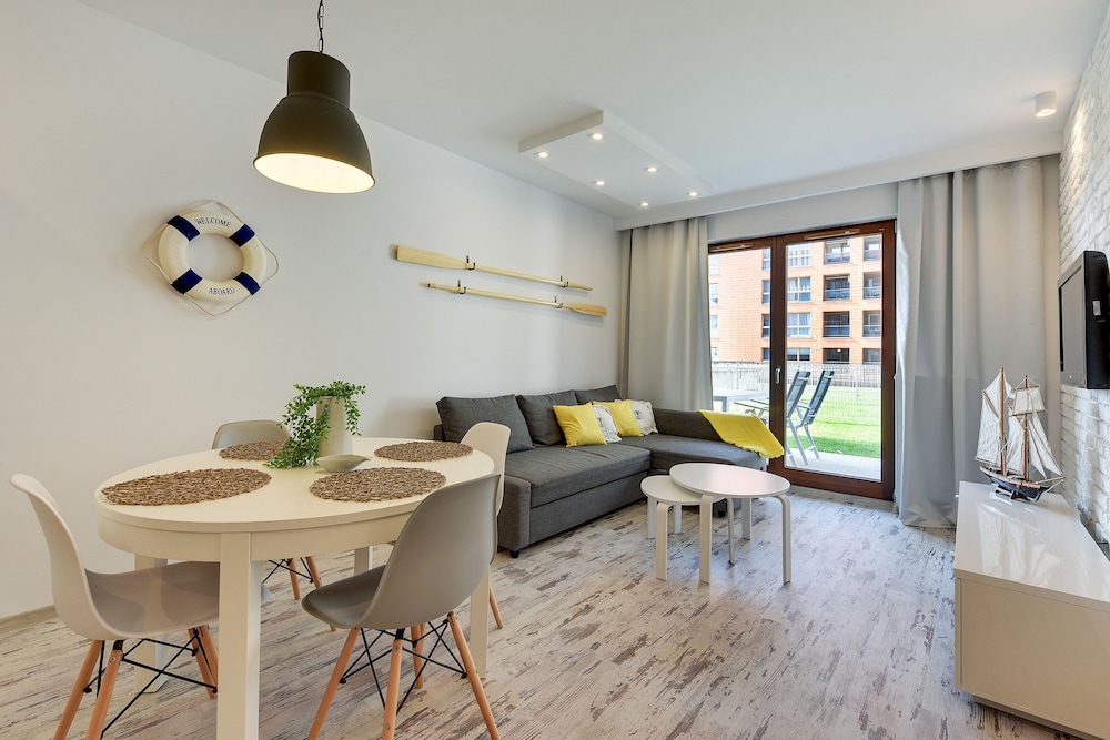 Apartinfo Aura Island Apartments