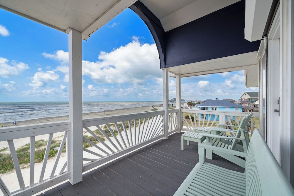 Ocean View by Ryson Vacation Rentals