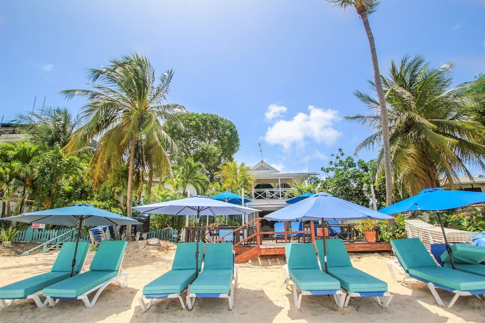 Bora Bora Upper 2 Bedroom Apts