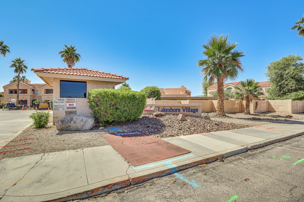 1 Mi to Beach: Condo w/ Pool in Lake Havasu City