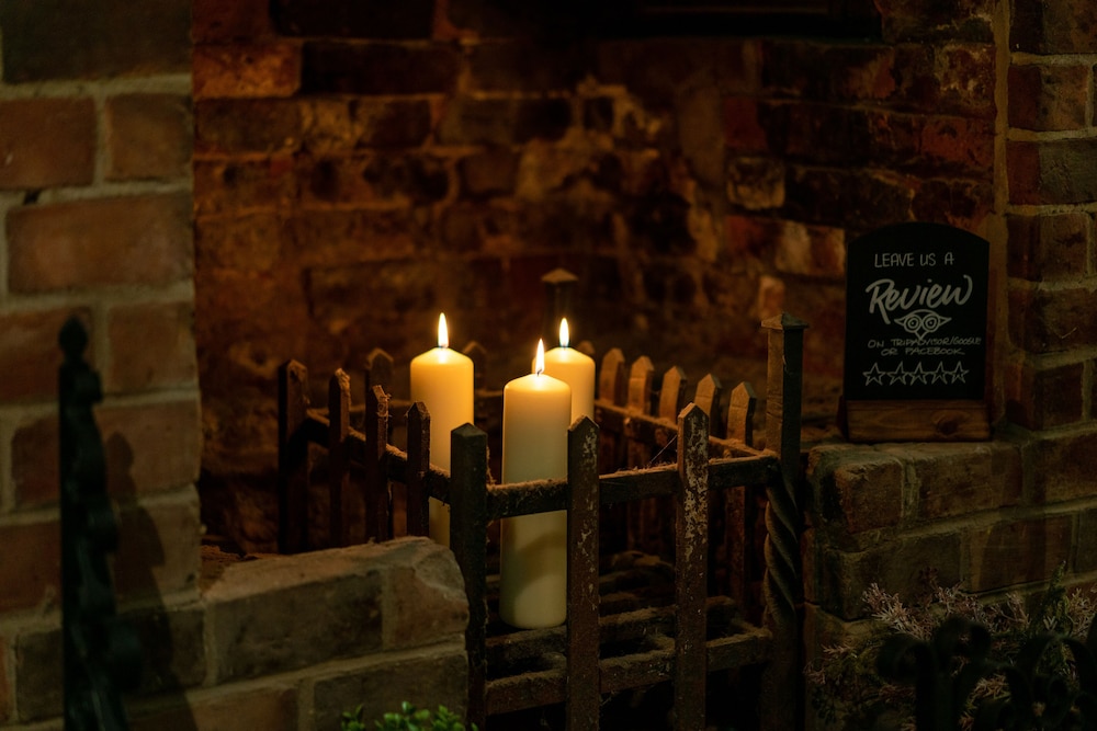 High Corner Inn