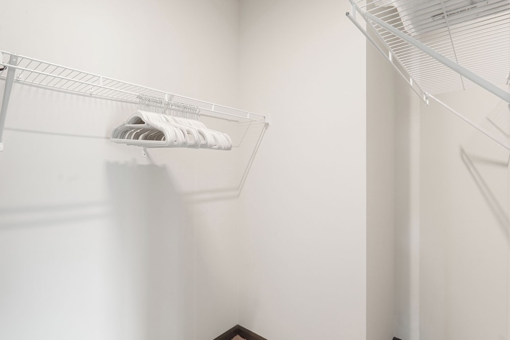 Luxe King 3BR Suite in North Raleigh