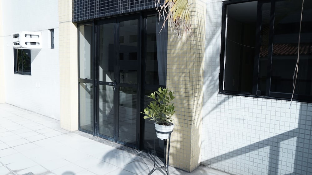 Golden Flat Home Service by Hema view 3