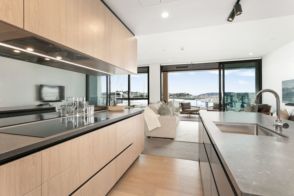 Modern oasis in Wynyard Quarter - Image 4