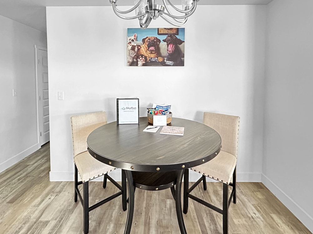 Bark And Bike Abode 3 Bedroom Home