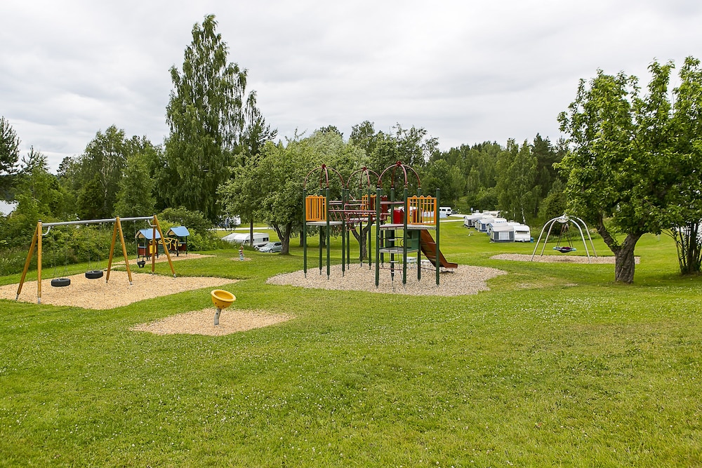 Uskavigården