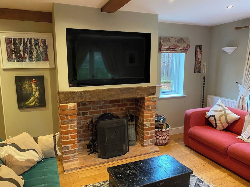 Stone Cottage Norfolk , Lovely Family Cottage