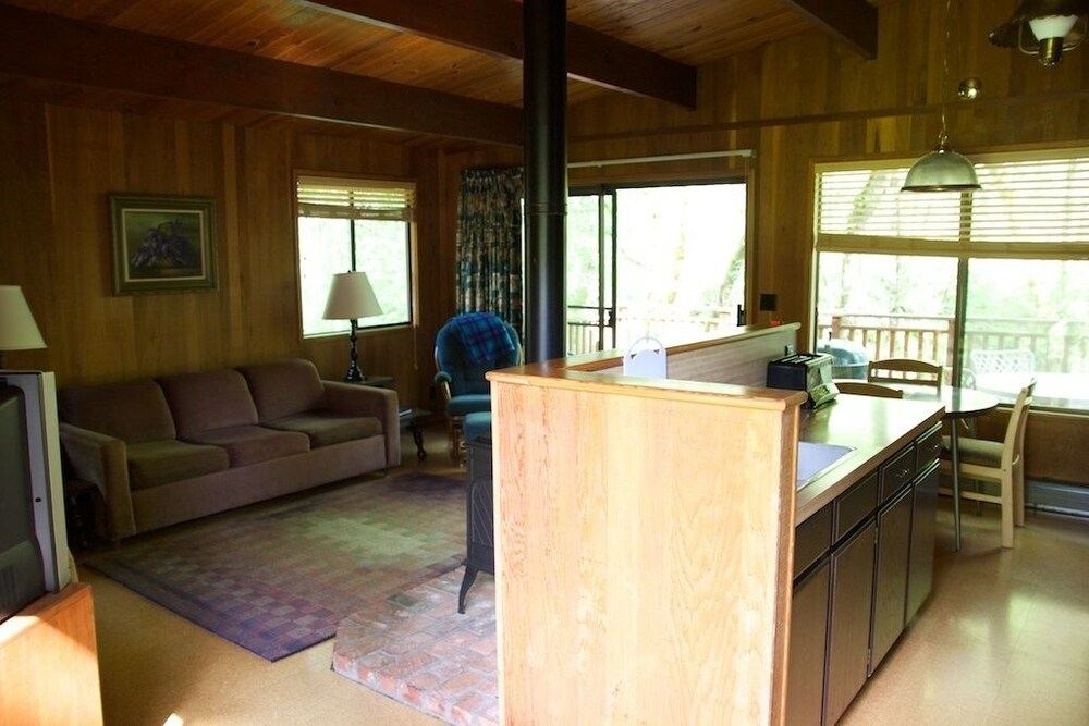 The Wayfarer Resort
