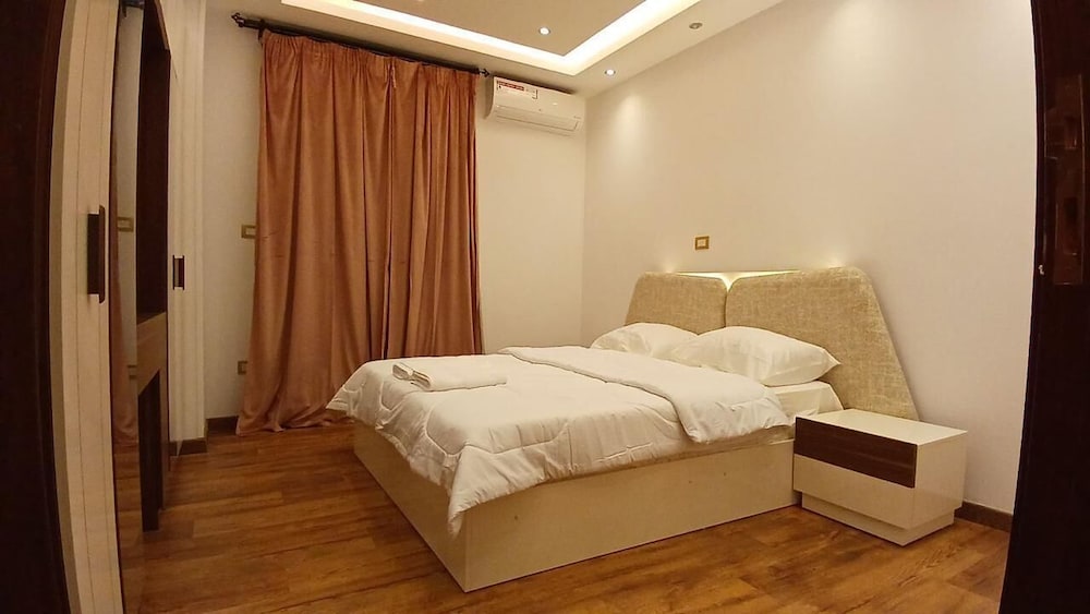 3BR Duplex with garden in new cairo
