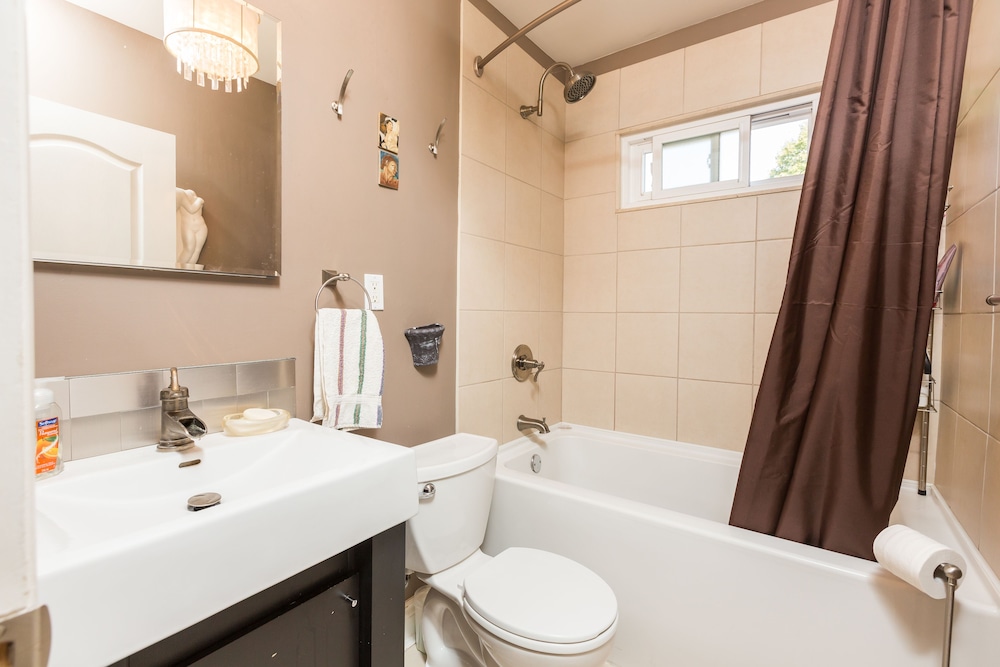 Applewood Suites - Sherway Gardens