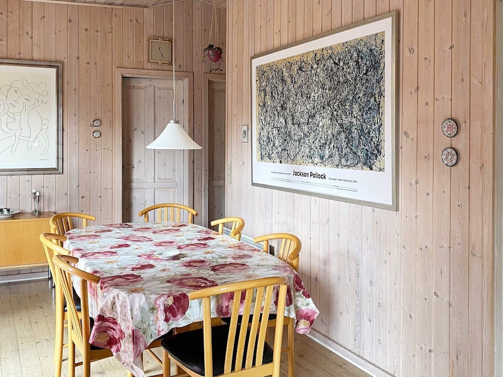 6 Person Holiday Home in Blavand
