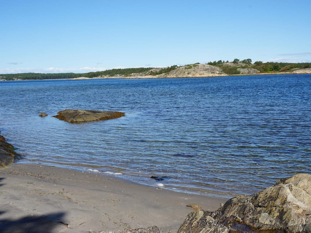 6 Person Holiday Home in Stromstad