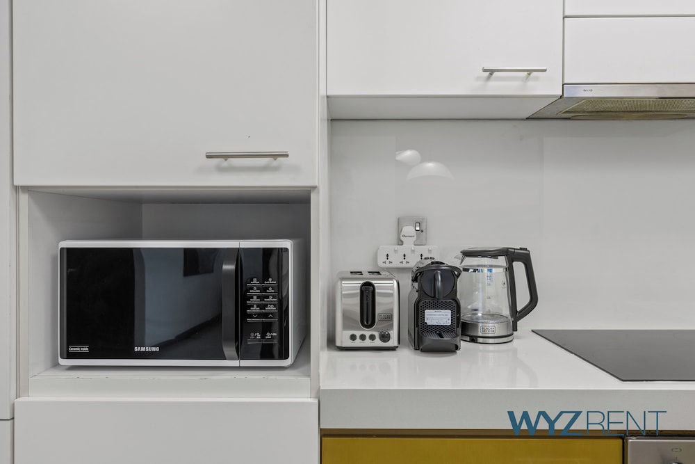 Creekside Haven 2BR Marsa Plaza DFC
