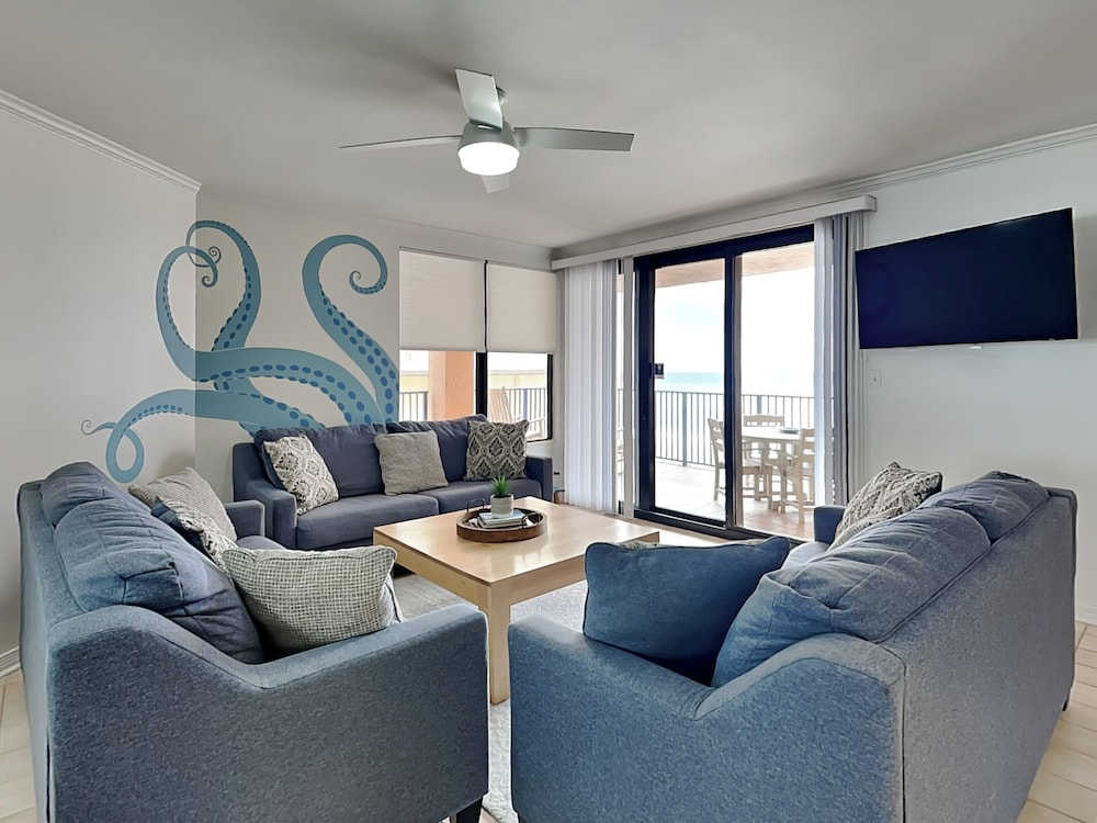 Four Seasons #701E by Southern Vacation Rentals
