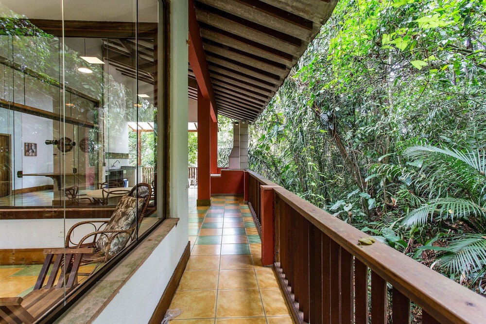 Casa Iporanga view 2