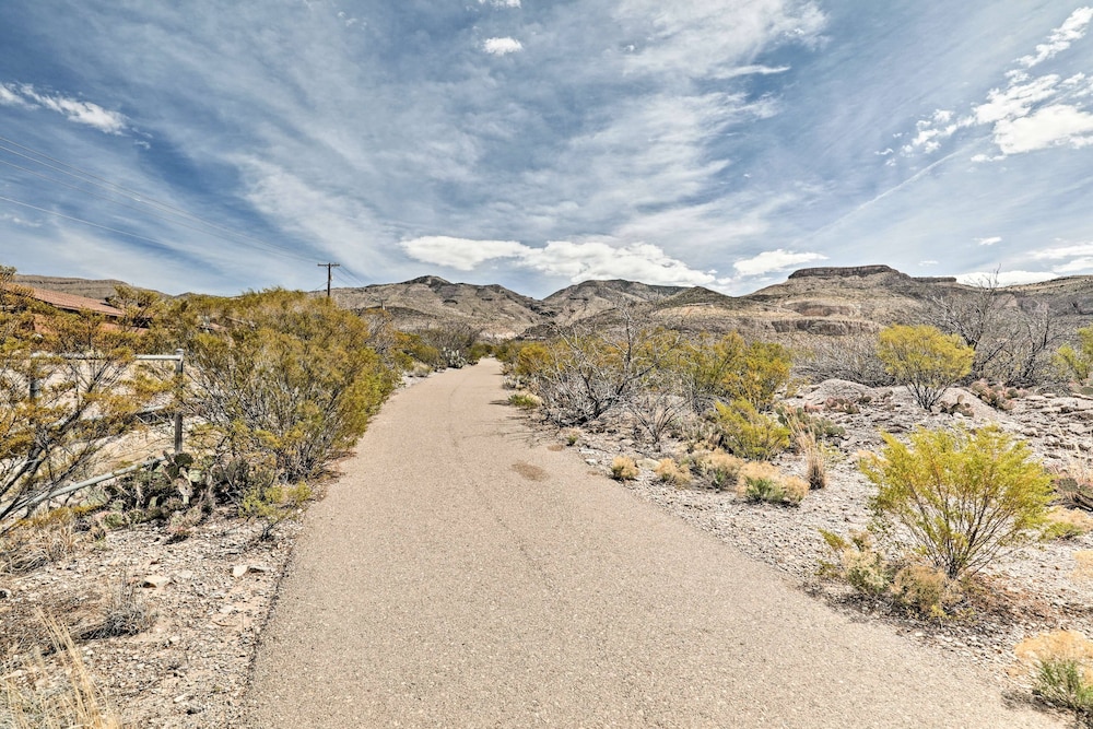 Alamogordo Vacations - Mountain View Desert Home - 25 Mins to White Sands - Property Image 11