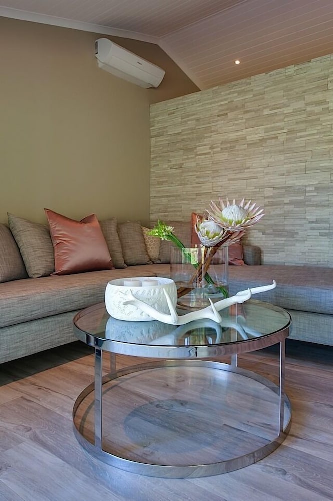 Jordan Wines Luxury Suites