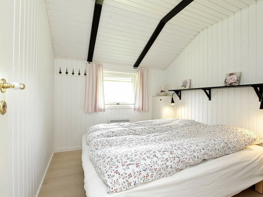 5 Person Holiday Home in Blavand-by Traum view 3