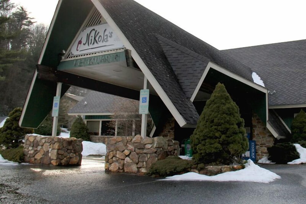 High Meadows Inn